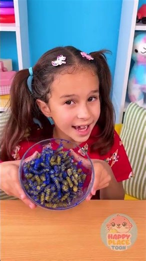 🎨 Transforming Pasta into Colorful Art! 🌈 Crafting Fun with Kids! 🍝✨