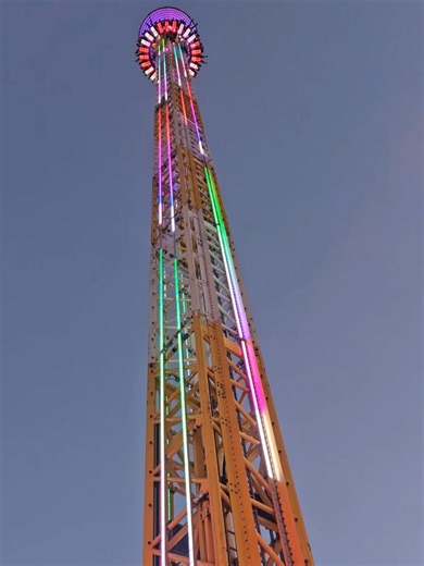 Experiencing Free Fall in Winter Wonderland