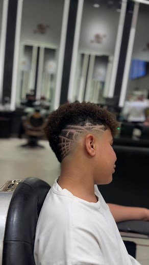 Creating a Stunning Burst Fade Haircut Tutorial