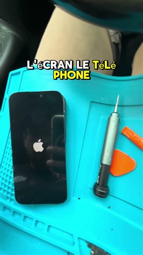 Réparation d’un iPhone 15 pro ✅#reparationsmartphone #apple #iphone #reparationmobile #vitrecassé