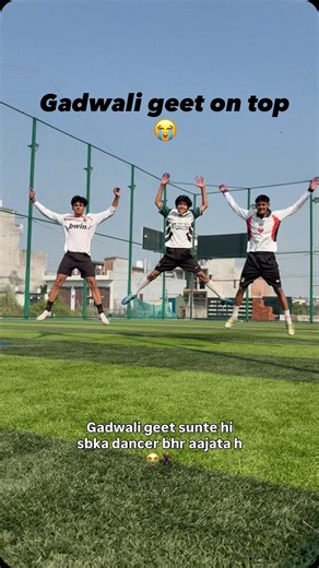 @bhavesh.matela on Instagram: "Bora ne puri video me hag diya😍🥀 location- @the_pinnacle_hub Original content🦾"