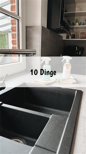 Nadine Gering on Instagram: "Bist du schon im Dezember angekommen? 😊 Sitzen deine Routinen alle? Ist es Zeit für eine neue? Für mehr Ordnung und ein sauberes Zuhause empfehle ich dir folgende Dinge jeden Tag zu machen: 1. Jeden Morgen das Bett & lüften. 2. Die Badarmaturen nach Benutzung abwischen, damit keine Kalkflecken entstehen. (Profi-& Trockentuch) 3. Die Spülmaschine ein- und ausräumen und nicht das Geschirr in die Spüle stellen. 4. Den Müll rausbringen und die Mülleimer auswischen. (Pro