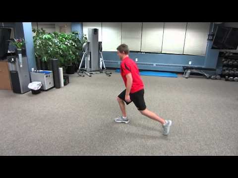 Walking Lunge with Overhead Reach