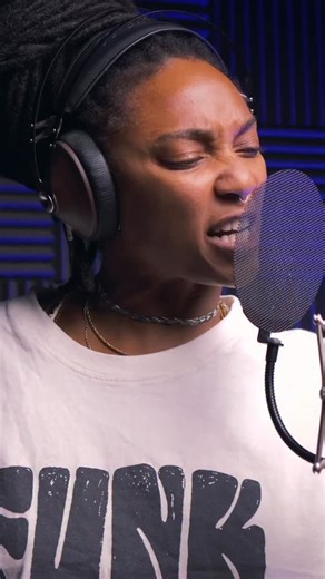 Nicolas Meury on Instagram: "Bia Ferreira & Little Lion Sound - O Seu Silêncio #reggae #reggaemusic #reggaebrasil"