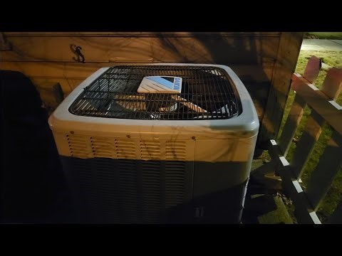 2019 Daikin DZ14 Heat Pump defrosting ( Smartshift )