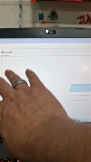 He wants to upgrade to 32 GB. Should he order 1 module or 2?