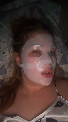 Does the Quasi mask really give u glass skin? #mask #skincare #glassskin #quasi #viral #facemask #korean #koreanskincare #collagen