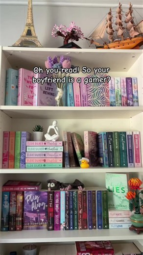 Reading and gaming 🤞🏻🤞🏻 Sorry for his messy table🫣 #booktok #reader #gamer #bookshelves #booklover