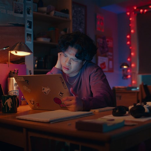 4.8K views · 40 reactions | Big or small, every moment counts. Zelle helps you send money when it matters most. Learn more about sending & receiving money with people you know & trust at PNC.com/Zelle | PNC | Facebook