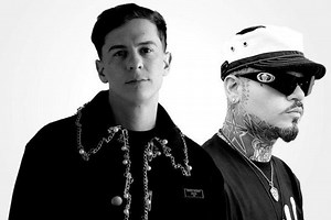 Guaynaa y Farruko lanzan cover tropical de "Hasta el sol de hoy"