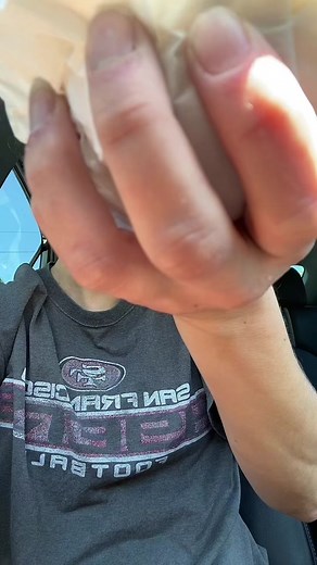 Jack in the Box Chili Cheeseburger Review