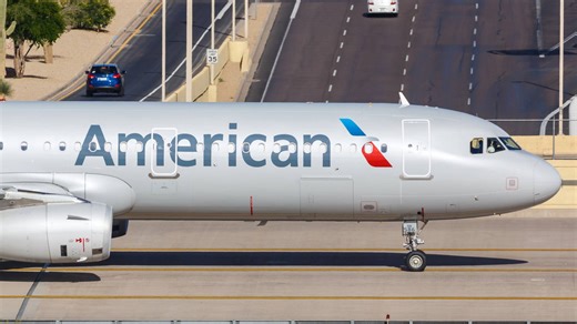 American Airlines Passenger Restrained with Duct Tape After Assaulting Flight Attendant