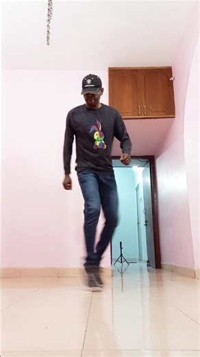 Clash 26 | Caravan Palace | #dancevideo | #dancechoreography | #shorts | #dance | #rock | #swing |