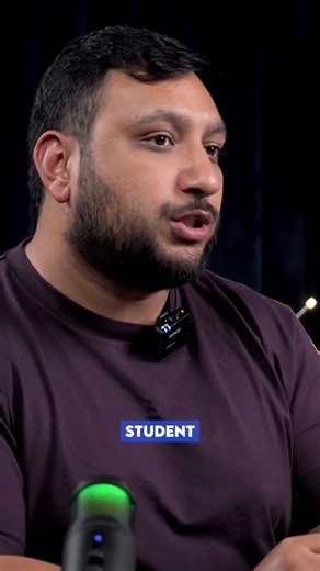 Can You Apply for Another Visa While in Australia? Visitor to Another Visa in Australia – Allowed?