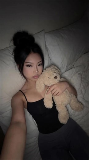 wish i had a mannn #wlw #abg #asian #egirl #asiangirl