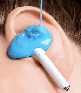 1.4M views · 4.7K reactions | Stunning ear cuff jewelries made of coin | 5-Minute Crafts Men | Facebook