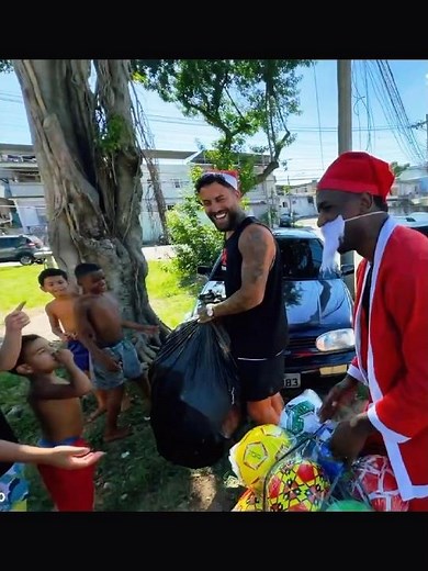 Santa Claus arrived 🎅 lol fontinnelerj bdj Christmas Santa Claus memes