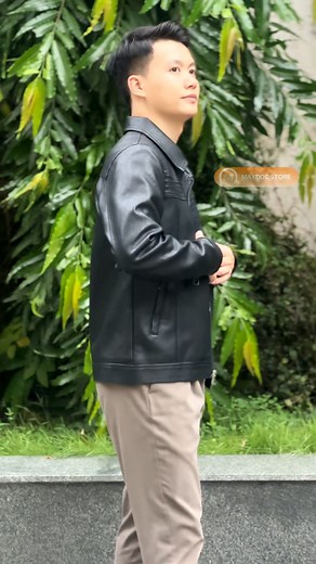 🔥 A71 – Áo da thật cao cấp Mặc nhẹ – đứng form – phối đồ nào cũng lên khí chất. Hàng đẹp như video – nhận hàng kiểm tra thoải mái. #aoda #aonam #aodathat | Đồ Da Max Độc