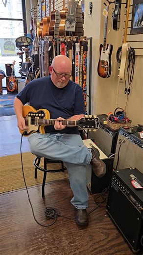 Ted Vig loves this National Town & Country! | Vig Guitars