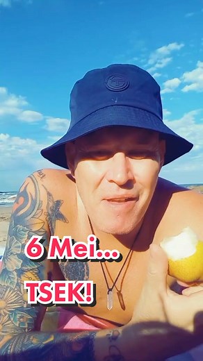 6 Mei... NUWE SONG, NUWE VIDEO... TSEK! #tsek #voetsek #afrikaans #dans #perskes #skud #lekker #jokes #afrikaansemusiek #suidafrika #trotsafrikaans #wieslus #partytjie #suidafrika #snotkop #lewenet1keer #fyp #foryourpage #goeietye #laf #nuwemusiek #afr #snottie