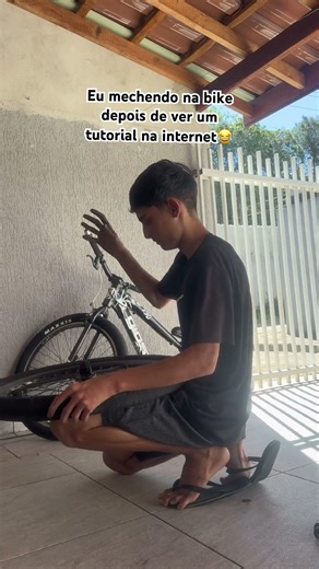 Eu depois de ver um tutorial na internet😂😂 #grau #edux #memes #bike #shorts