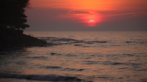 *My first post to the group* *Sunrise over Lake Ontario. Captured from Mississauga Ontario Canada. October 30th 2024* | Lunar 101-Moon Book | Facebook
