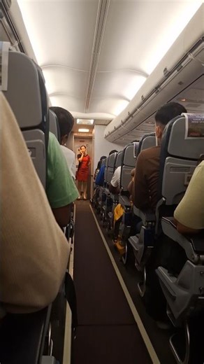 flight instructions how to fly safe and secure with spicejet #flight #spicejet #shorts