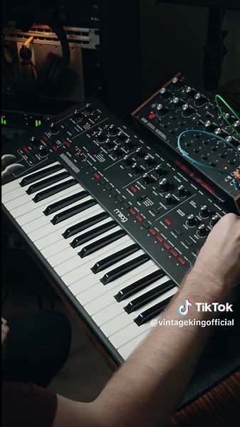 Exploring Moog's Next Generation Monophonic Synth