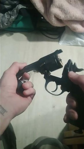 Webley Mark IV in .38 S&W with speed wheels