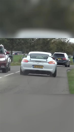 Skyline vs. GT4 - Epic Car Showdown! Which is Better? #cars#carsofinstagram#carlifestyle#carcommunity#carmeet#carscene#audi#porsche#BMW#skyline#mercedesbenz#r8v10 | Chrome Converge