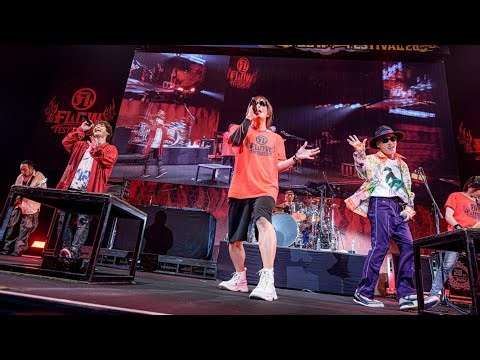 『FLOW THE FESTIVAL 2026』FLOW × GRANRODEO：「New World」＆「7 -seven-」で会場が爆発🔥 伝説のコラボパフォーマンス