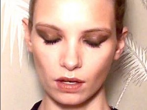Indulgent New Year Makeup Tutorial