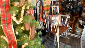 Staunton businesses bring cheer through window displays