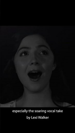 Caption pinned in comments👇👇👇