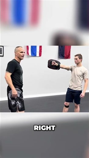 Hook Punch vs Crescent Kick! Which Packs More POWER ?! #martialarts #mma #selfdefense #toe2toe