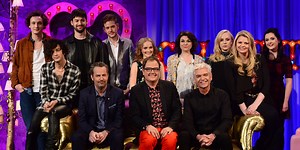 Alan Carr: Chatty Man: Series 16, Episode 1 - Matthew Perry, Phillip Schofield, Caitlin Moran & Raised By Wolves Cast, The 1975 - British Comedy Guide