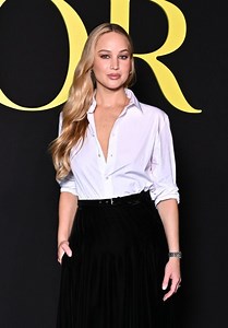 Jennifer Lawrence – Christian Dior Fashion Show in Paris 09/26/2023 • CelebMafia