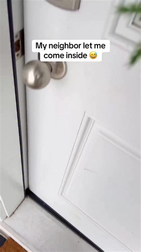 Finding The BEST Viral Products on Instagram: "Put SECURITY down below and I can have one sent over the peace of mind you forget you even have until you need it clear head to toe view day or night instant alerts straight to your phone two way talk without opening the door simple setup clean look and it just works one of those upgrades that quietly levels up your whole place #smarthome #homesecurity #ringdoorbell"