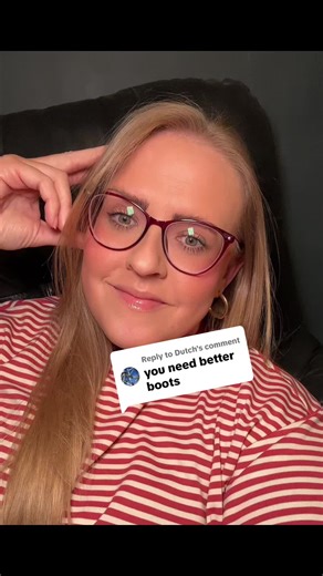 Stylish Boots: Color Options and Fashion Opinions