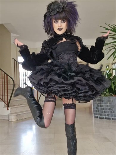 Transform Your Style with Iconic Alt Fashion