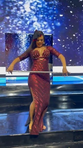 Mesmerizing Dancer - A true master of belly dance, this captivating artist effortlessly embraces the elegance of Arabic dance and the mesmerizing Shakira-style moves. Their performances transport you to a world of enchantment, where rhythmic shimmy, enticing belly rolls, and magnetic belly flutters become an ethereal dance of beauty and grace. From musically belly dance videos to captivating belly dance TikTok content, their passion shines through, inspiring both beginners seeking belly dancing 