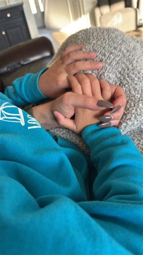 𝐍𝐈𝐂𝐎𝐋𝐄 𝐌𝐚𝐫𝐢𝐞 ♥︎ | And the laughter it brought to my boys is why I do it, tired or not. ❤️🎄🎅🏼 Elf in the shelf, elf ideas, Christina’s elf, Christmas magic,... | Instagram