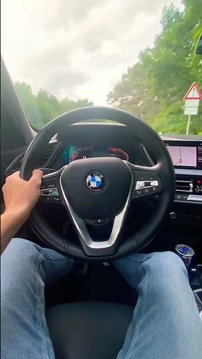 2021 BMW 1 series 118i [F40] - pov test drive