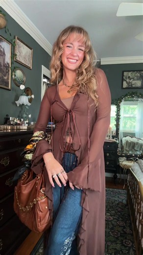Vintage 70s Duster Outfit Ideas — Stevie Nicks Vibes & Styling