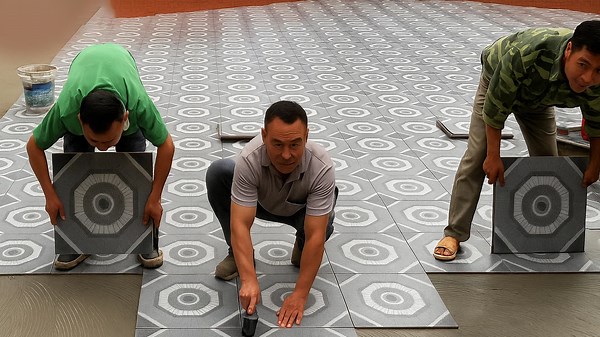 Design a Stunning Playground: Professional Techniques for Using Patterned Ceramic Tiles