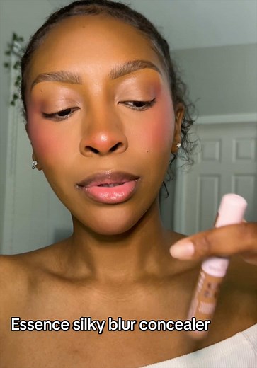 Essence Silky Blur Hydrating Longwear Concealer Review