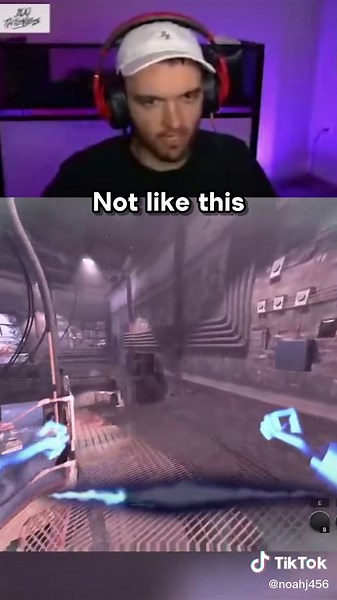 Conquering a Stressful Zombies Map in COD