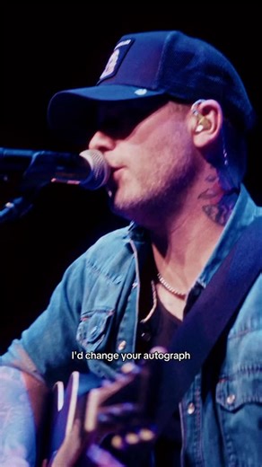One of my favourite parts of the show - holding “let me” during Autograph until Mitch cuts me off 😂 | Dallas Smith