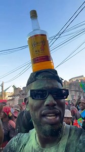 🇱🇨 in 🇩🇲 having a time yes 🙌🏿 | Jugglers United