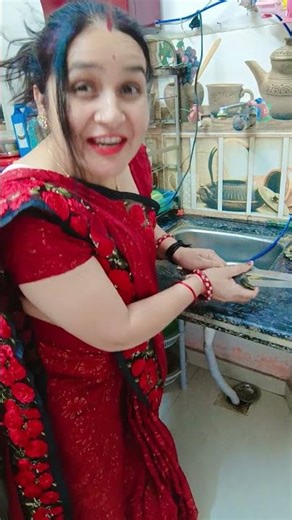 Radha, make me a peacock